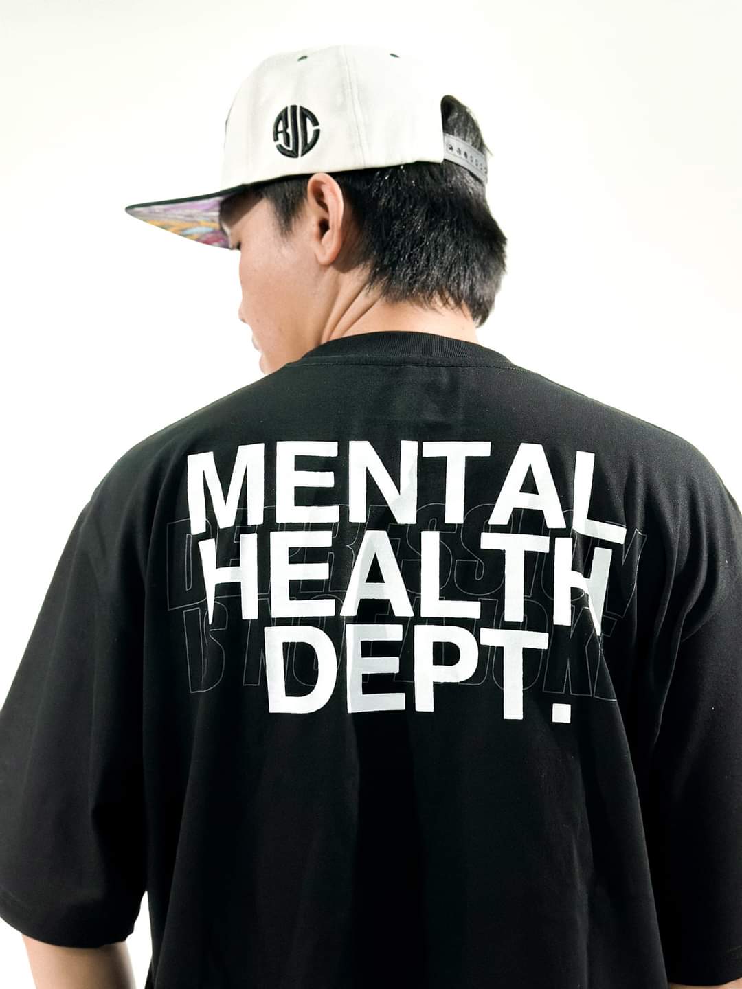 MHD V1 — back